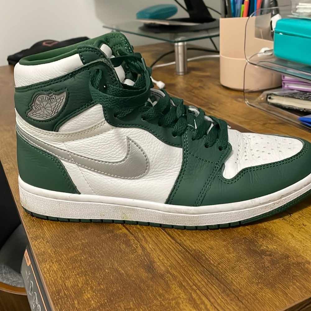 Air Jordan 1s